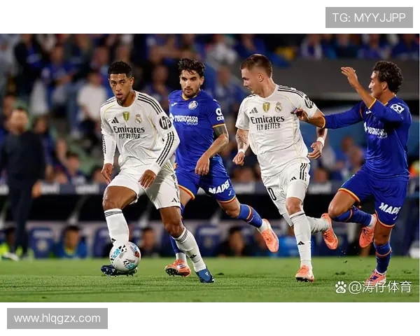 贝林厄姆前插风格对中场结构的影响